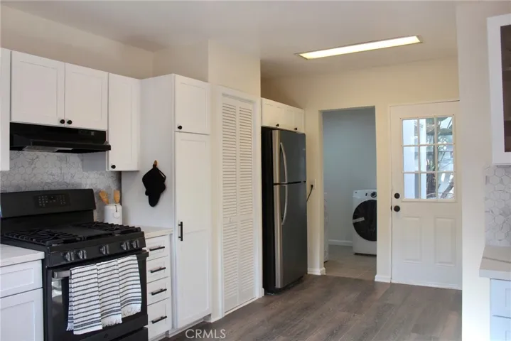 5351 Packard Street, Los Angeles, California 90019