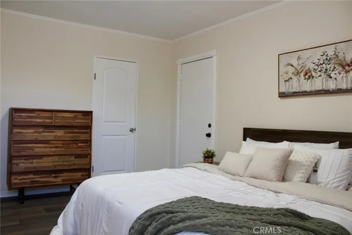 5351 Packard Street, Los Angeles, California 90019