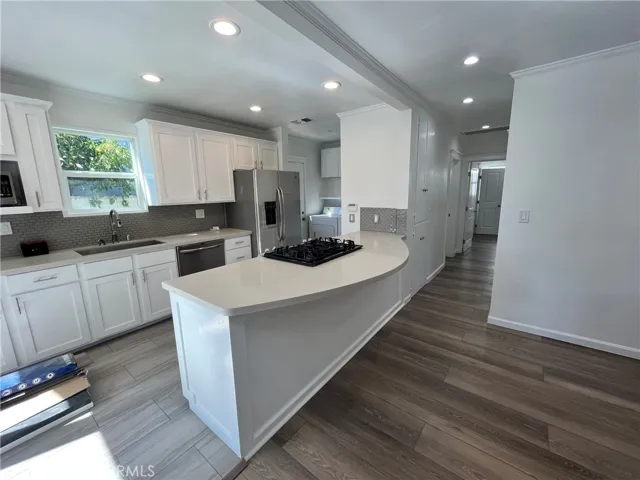 5351 Packard Street, Los Angeles, California 90019
