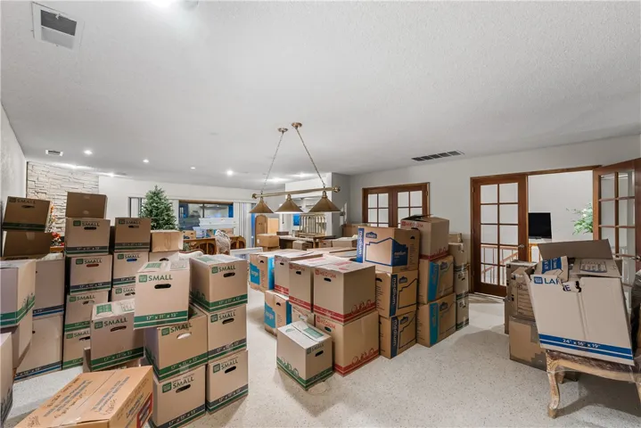 125 Lakeview Drive, Palmdale, California 93551