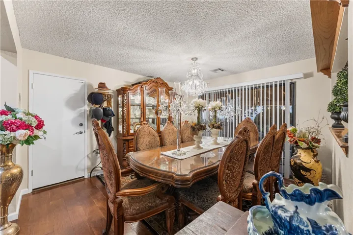 125 Lakeview Drive, Palmdale, California 93551