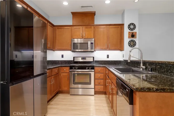 330 Harbor Breeze Drive, Port Hueneme, California 93041
