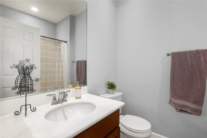330 Harbor Breeze Drive, Port Hueneme, California 93041