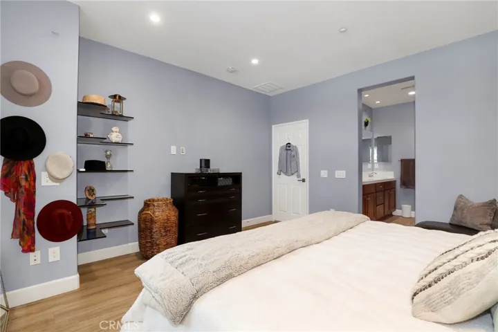 330 Harbor Breeze Drive, Port Hueneme, California 93041