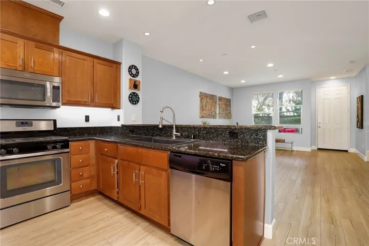 330 Harbor Breeze Drive, Port Hueneme, California 93041