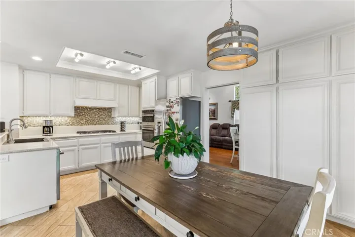 527 S Morningstar Drive, Anaheim, California 92808