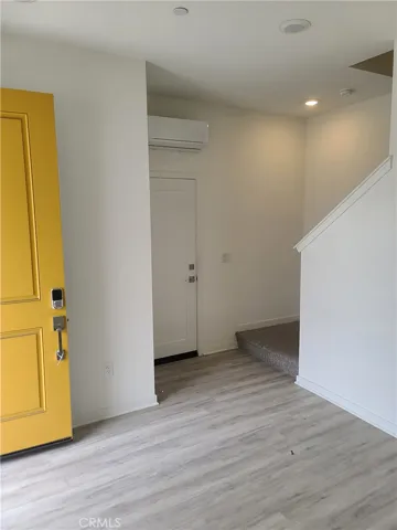 Downstairs entry 2