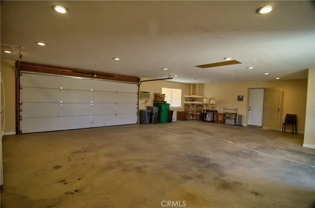 Look at the size of this garage