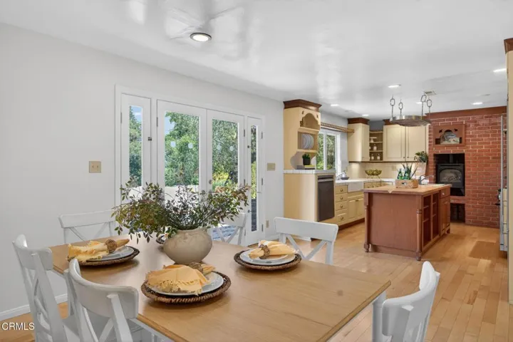 45-web-or-mls-Upmarketmedia_98How-055