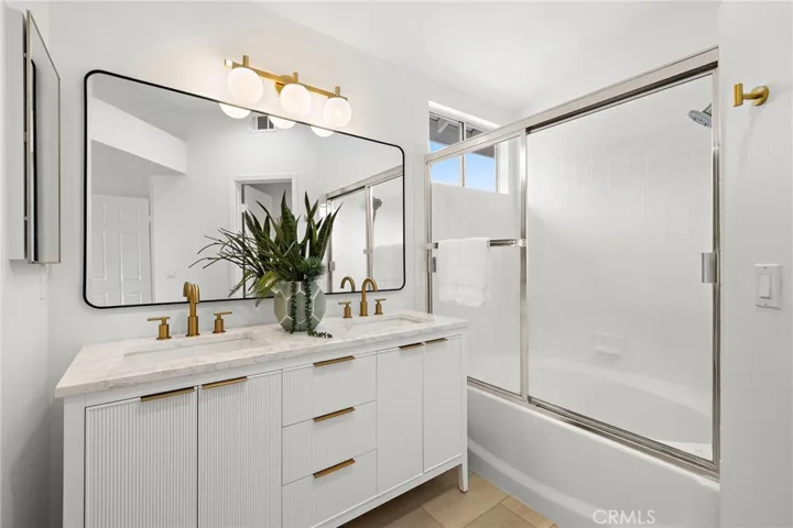 New Primary Vanity, Mirror, Light Fixture and Faucets