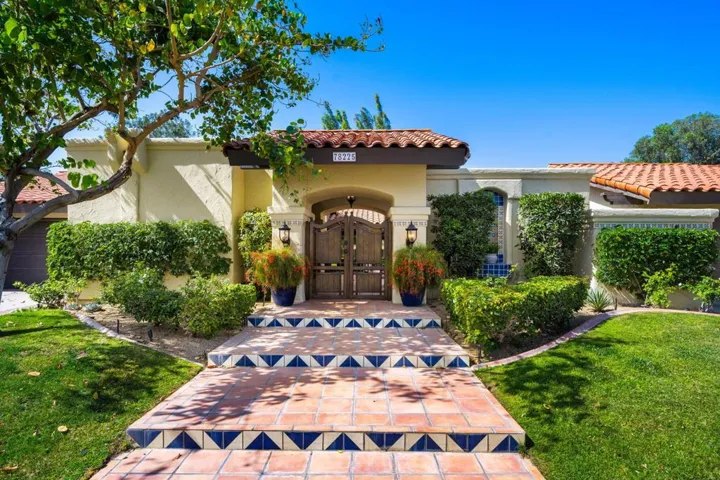 13-web-or-mls-KS_Hacienda_OPMG0426_013