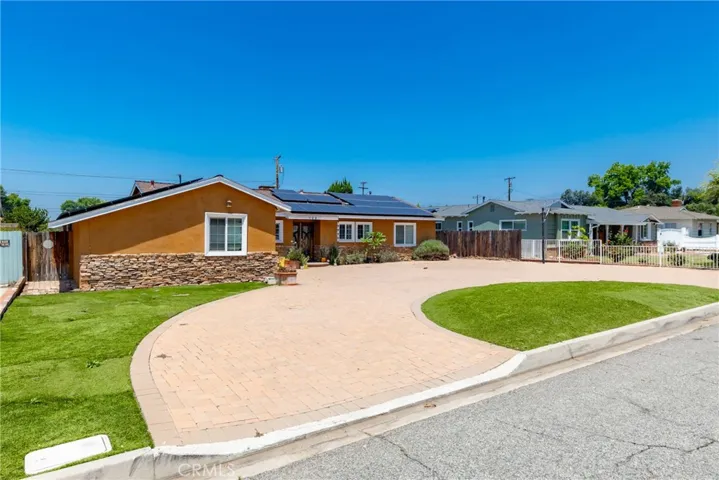759 S Briargate, Covina, California 91723