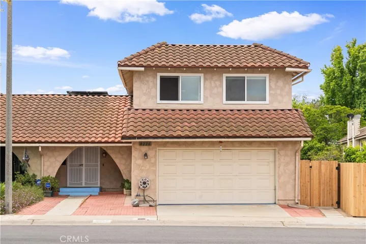 8226 Henshaw, Buena Park, California 90621