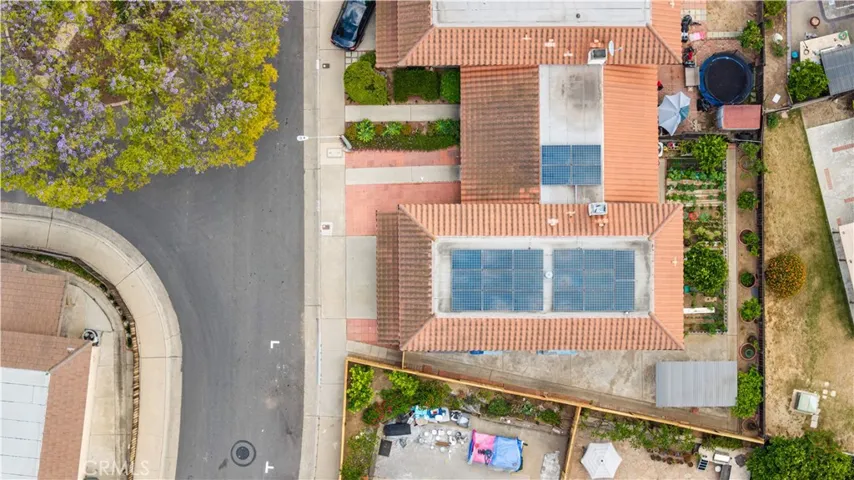 8226 Henshaw, Buena Park, California 90621