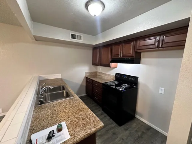366 E El Paso Avenue 101, Fresno, California 93720