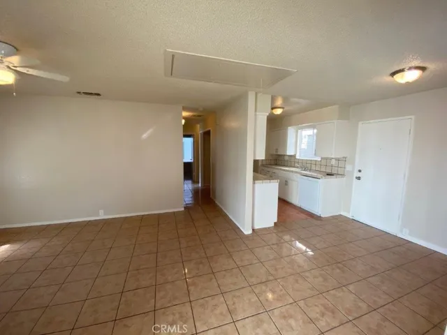 366 E El Paso Avenue 101, Fresno, California 93720