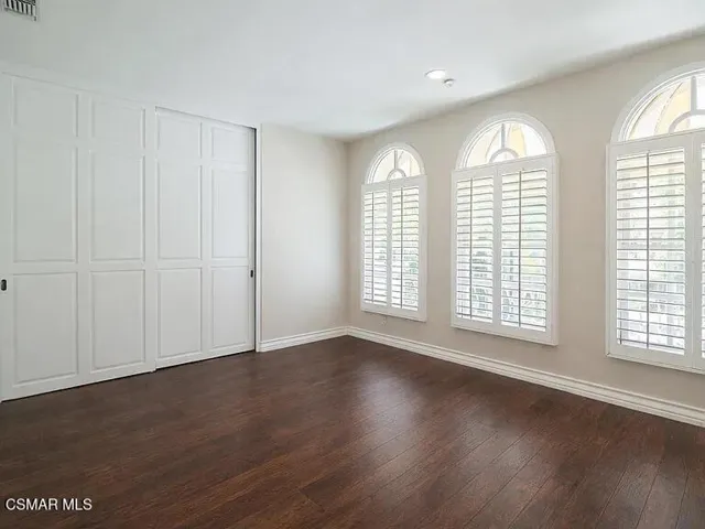 Office1