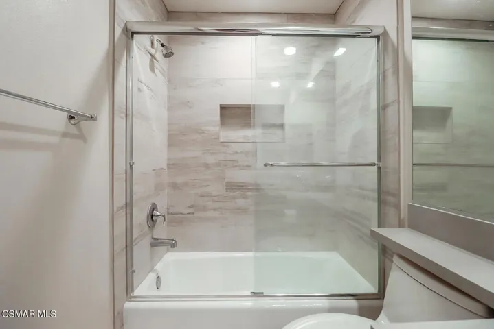 kShared Bath3
