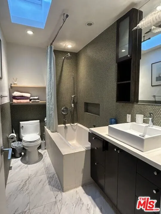 Bathroom #2