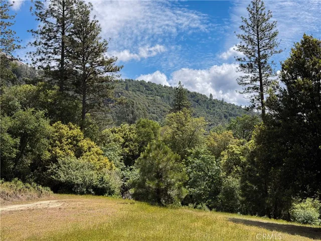 2843 E Westfall Road, Mariposa, California 95338