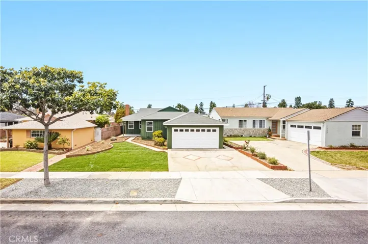 11803 Chanera, Hawthorne, California 90250