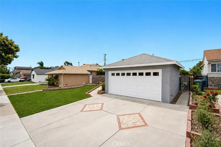 Photo digitally altered to show new gray color of home