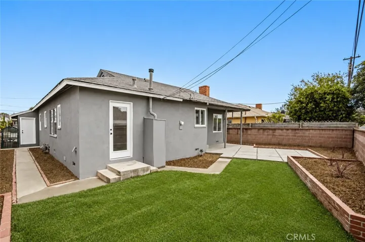 Photo digitally altered to show new gray color of home