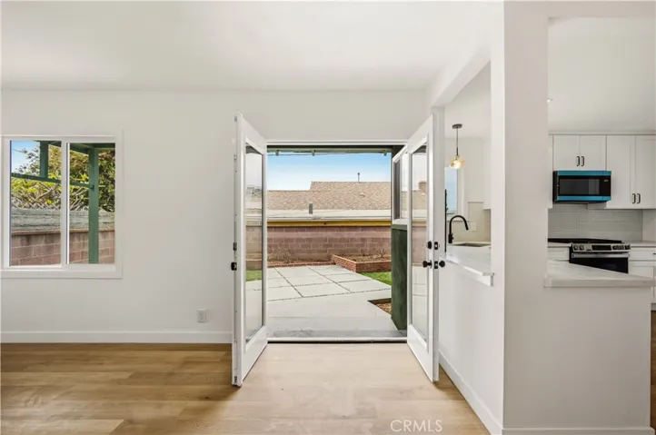 11803 Chanera, Hawthorne, California 90250