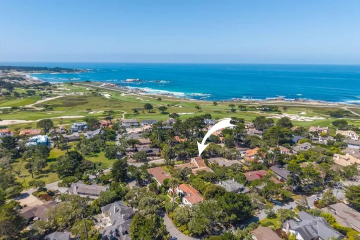1027 Vaquero, Pebble Beach, California 93953