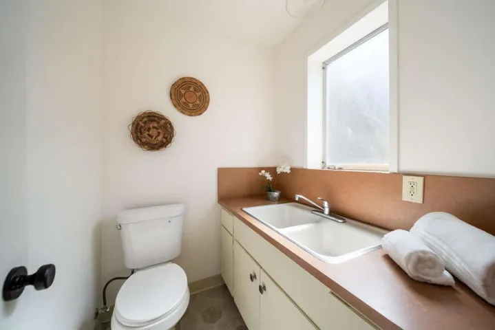 1027 Vaquero, Pebble Beach, California 93953