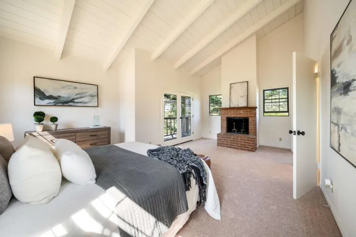 1027 Vaquero, Pebble Beach, California 93953