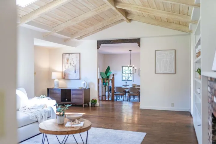 1027 Vaquero, Pebble Beach, California 93953