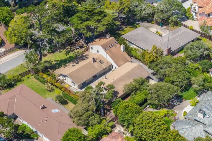 1027 Vaquero, Pebble Beach, California 93953