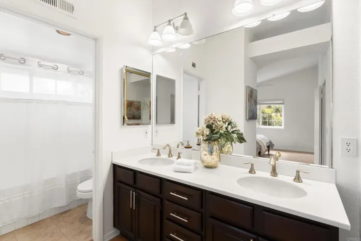 7265 Caminito Pantoja, San Diego, California 92122