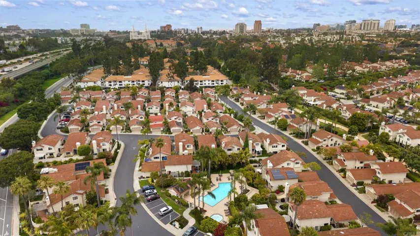 7265 Caminito Pantoja, San Diego, California 92122