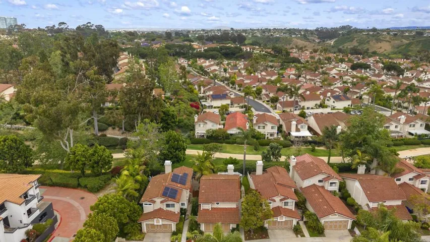 7265 Caminito Pantoja, San Diego, California 92122