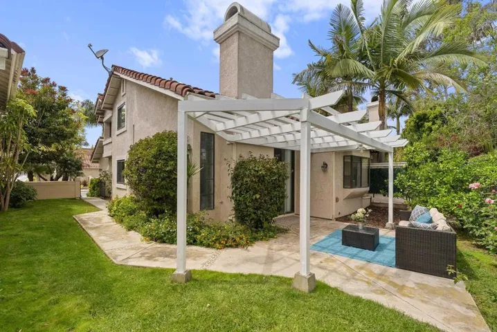 7265 Caminito Pantoja, San Diego, California 92122