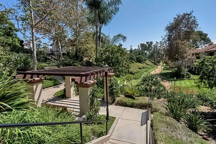7265 Caminito Pantoja, San Diego, California 92122
