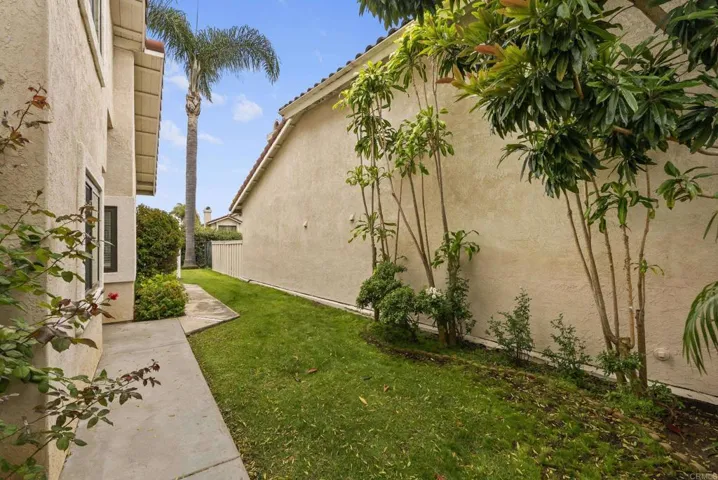 7265 Caminito Pantoja, San Diego, California 92122