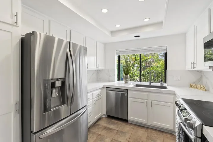 7265 Caminito Pantoja, San Diego, California 92122