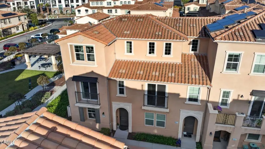 58-web-or-mls-Upmarket Media-5075Manz-ae