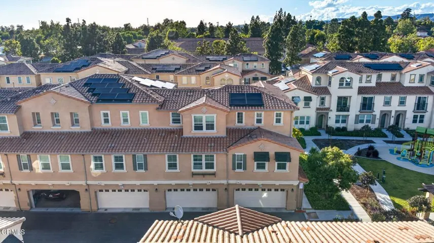 52-web-or-mls-Upmarket Media-5075Manz-ae