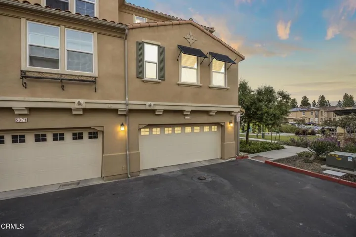 1-web-or-mls-Upmarket Media-5075Manz-twi