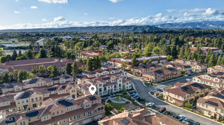 62-web-or-mls-Upmarket Media-5075Manz-ae