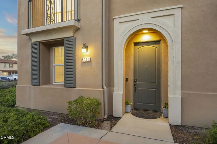 13-web-or-mls-Upmarket Media-5075Manz-tw