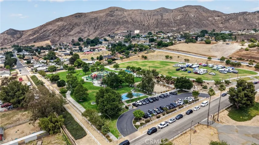 Park nearby