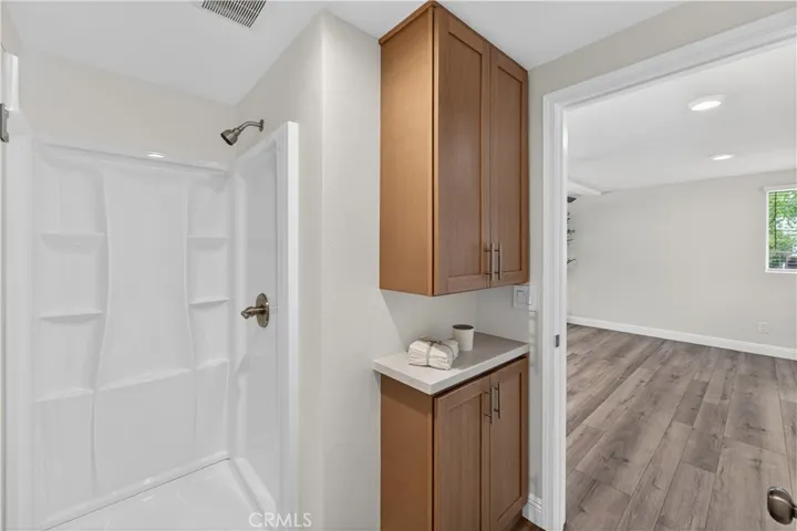 Jr. ADU full bathroom