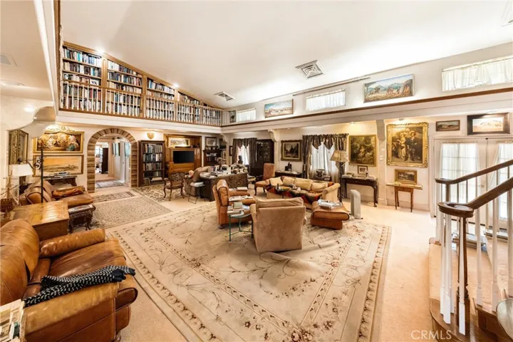 Grand living room with dramatic high ceilings