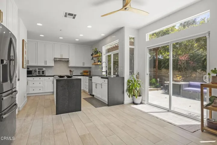 Chic open kitchen