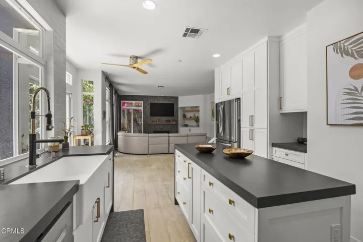 Chic open kitchen